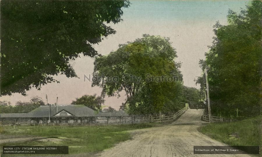 Postcard: Boston & Maine Station and Road over the Overhead Bridge, Durham, N.H.